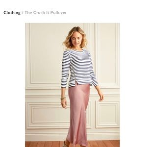 Stella and Dot blue and white top